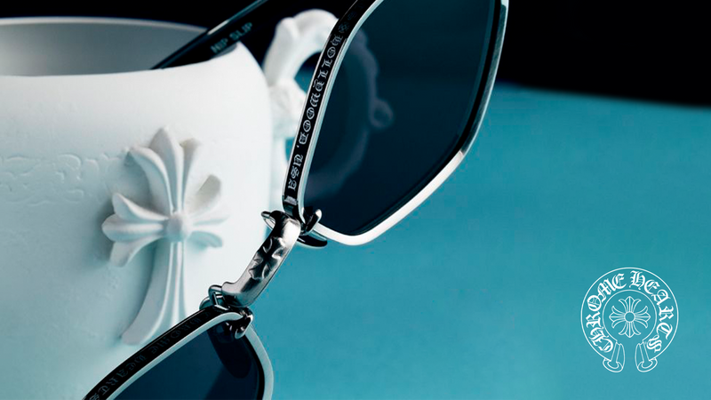 EYEWEAR