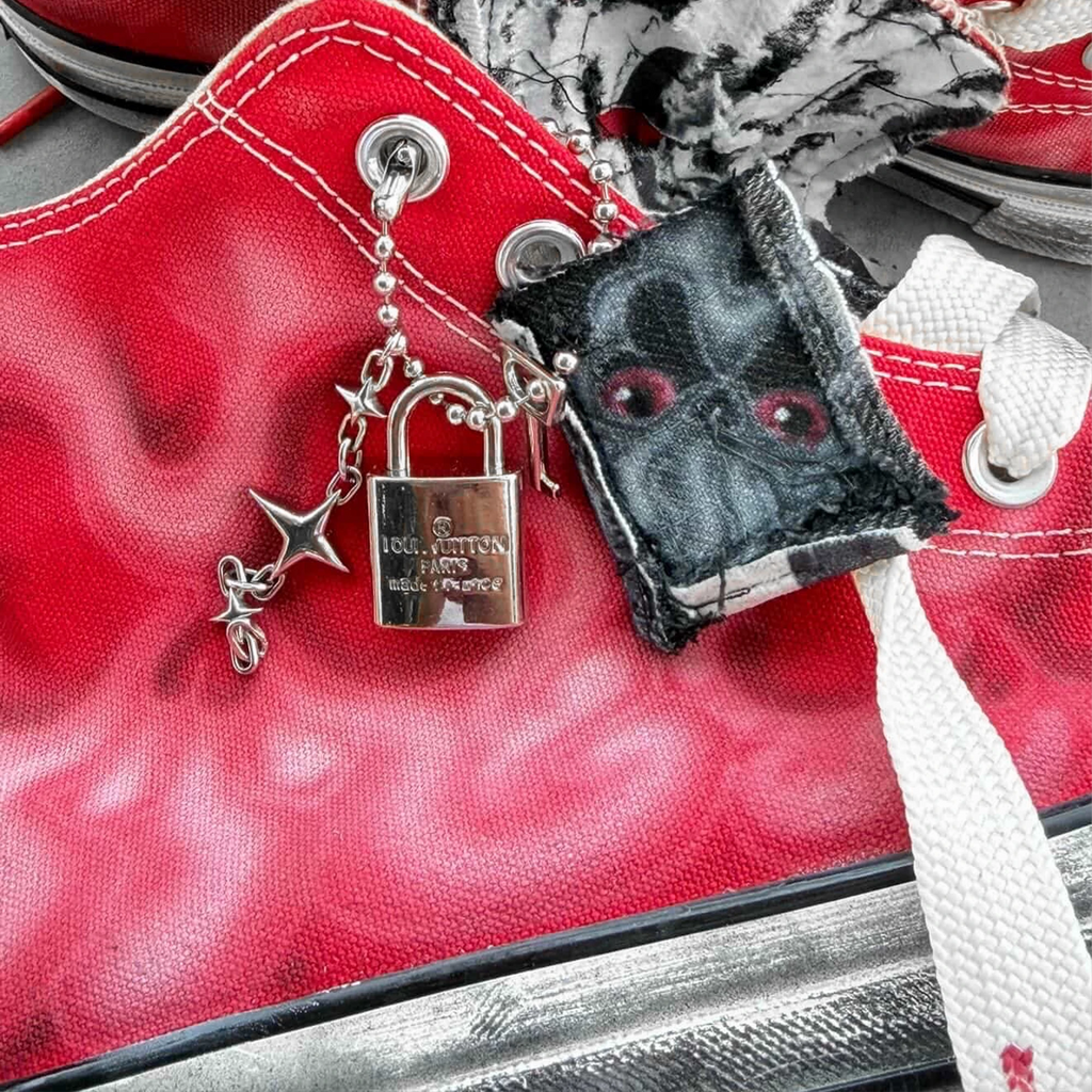 Custom DZJ Chucks "Red"